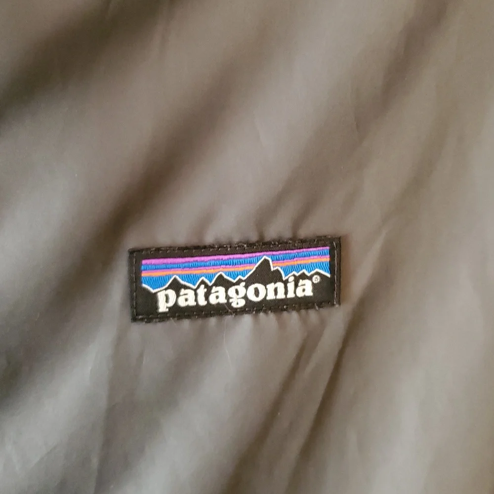 Patagonia Rain Jacket  Windbreaker Hooded Gray Full Zip Mens Size S - Picture 4 of 12